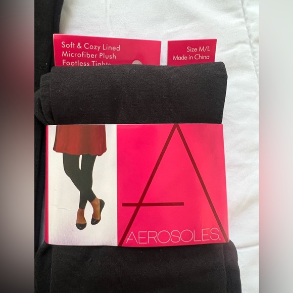 Poof Winter lined black leggings & NEW Aerosoles Footless tights - Picture 3 of 3